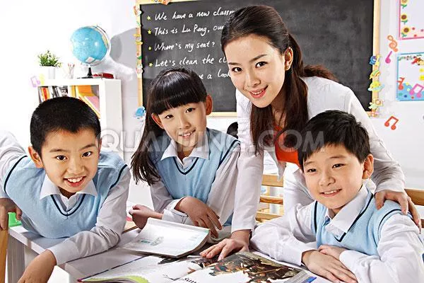 孩子成绩下滑怎么办，家长怎样鼓励孩子？