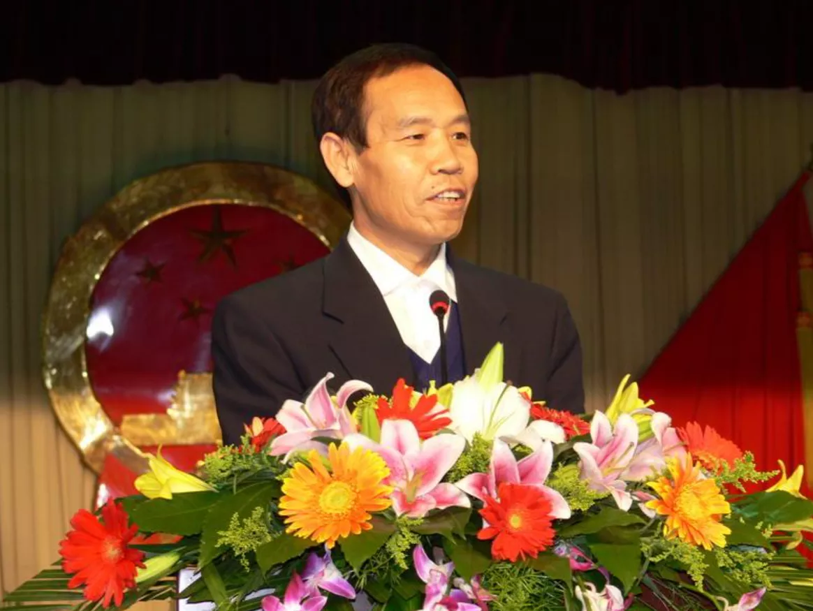学生语文考试得8分，老师竟然夸他是神童